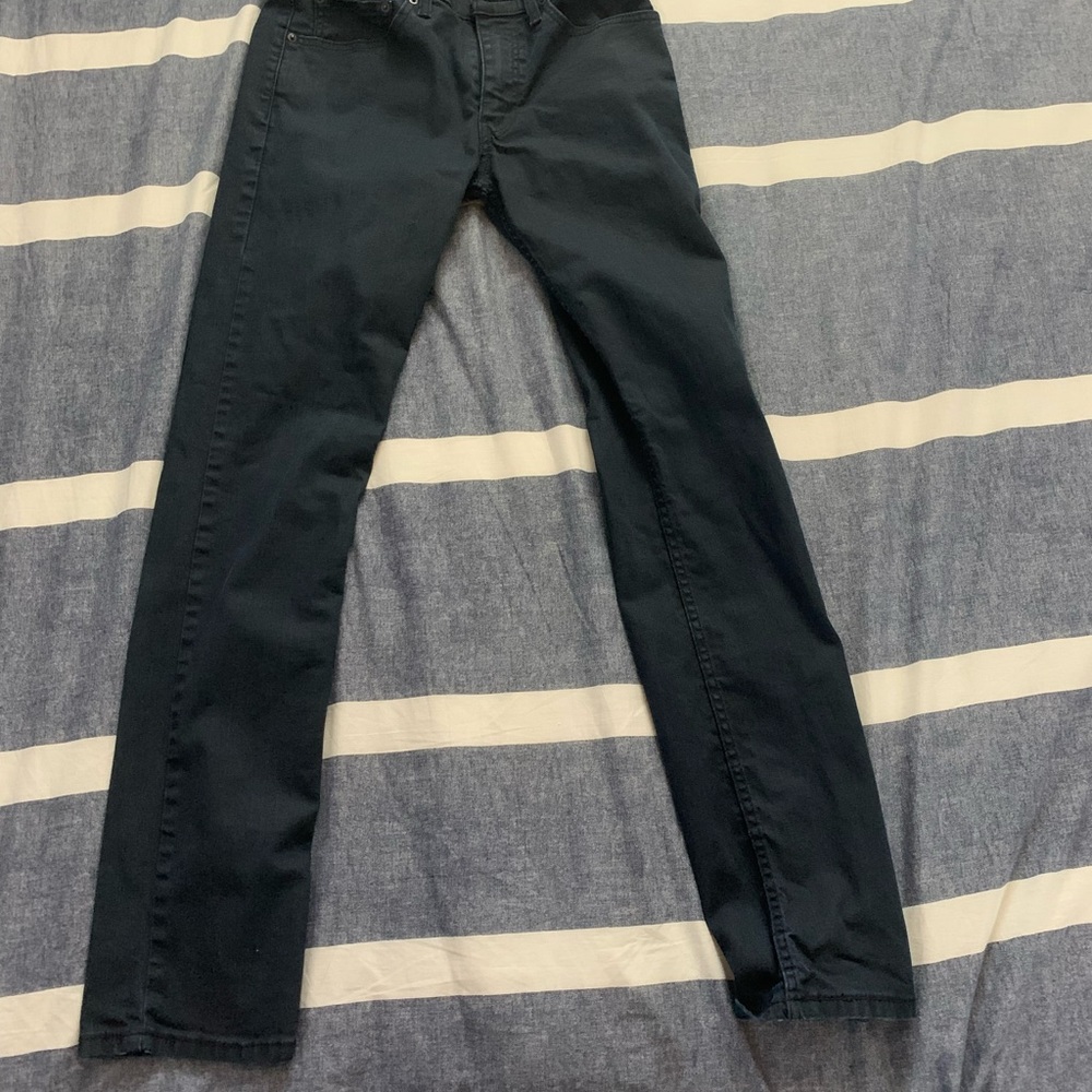 Levi 511 Dark Navy Pants